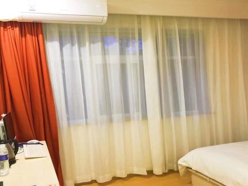 Shells Hanzhong City High Railway Station Renmin Road Hotel מראה חיצוני תמונה