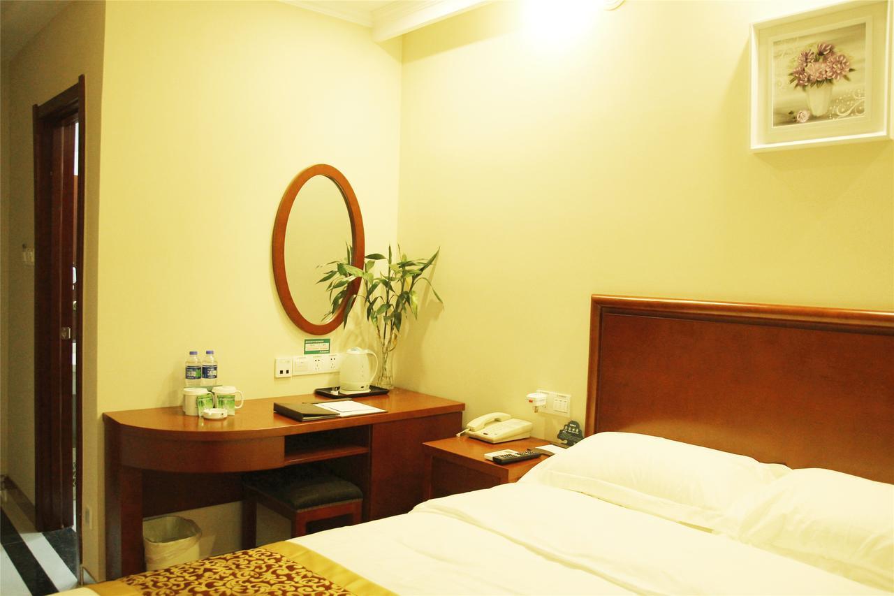 Shells Hanzhong City High Railway Station Renmin Road Hotel מראה חיצוני תמונה