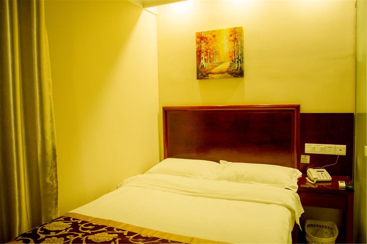 Shells Hanzhong City High Railway Station Renmin Road Hotel מראה חיצוני תמונה